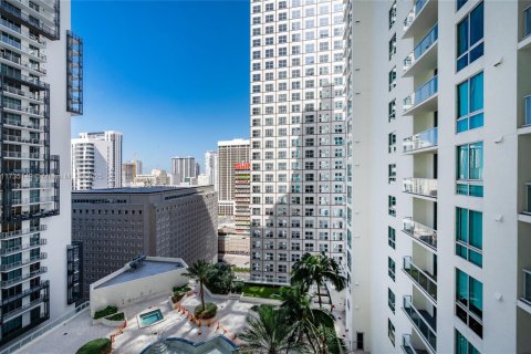 Купить кондоминиум в Майами, Флорида 1 спальня, 68.1м2, № 1985028 - фото 22