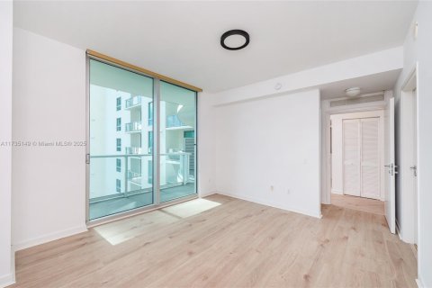 Купить кондоминиум в Майами, Флорида 1 спальня, 68.1м2, № 1985028 - фото 13