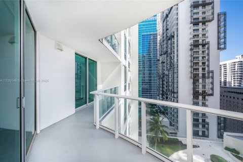 Купить кондоминиум в Майами, Флорида 1 спальня, 68.1м2, № 1985028 - фото 19