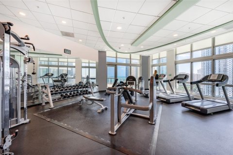 Купить кондоминиум в Майами, Флорида 1 спальня, 68.1м2, № 1985028 - фото 23