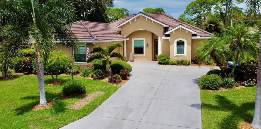 Villa ou maison à Osprey, Floride 4 chambres, 205.96 m2 № 2142268