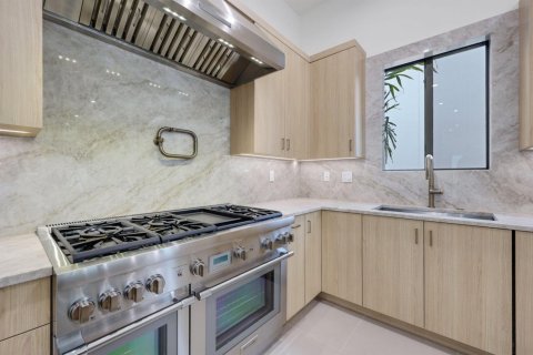 Купить виллу или дом в Делрей-Бич, Флорида 9 комнат, 335.19м2, № 2083661 - фото 23