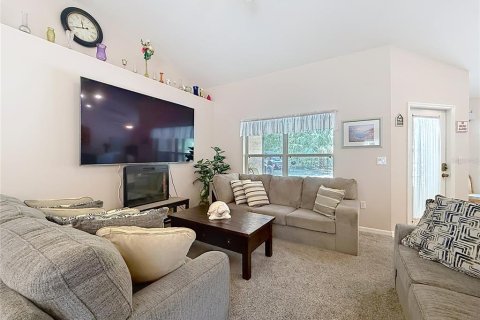 House in Dunnellon, Florida 3 bedrooms, 145.95 sq.m. № 2104766 - photo 7