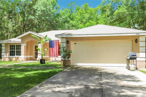 House in Dunnellon, Florida 3 bedrooms, 145.95 sq.m. № 2104766 - photo 4