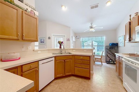 House in Dunnellon, Florida 3 bedrooms, 145.95 sq.m. № 2104766 - photo 13