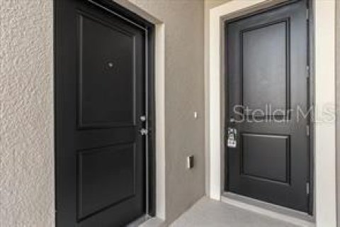 Appartement à louer à Kissimmee, Floride: 1 chambre, 60.39 m2 № 2156180 - photo 5