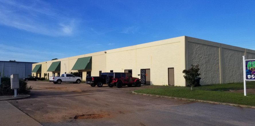 Propiedad comercial en Fort Walton Beach, Florida № 560509