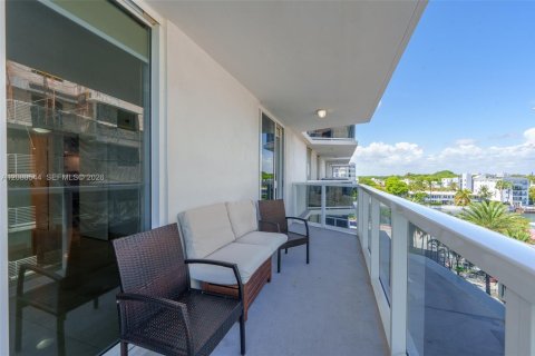 Condominio en alquiler en Miami Beach, Florida, 1 dormitorio, 95.69 m2 № 2339949 - foto 15