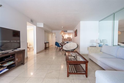 Condominio en alquiler en Miami Beach, Florida, 1 dormitorio, 95.69 m2 № 2339949 - foto 8