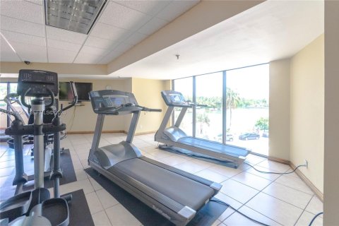 Condominio en alquiler en Miami Beach, Florida, 1 dormitorio, 95.69 m2 № 2339949 - foto 19