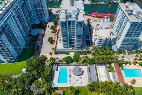 Condominio en alquiler en Miami Beach, Florida, 1 dormitorio, 95.69 m2 № 2339949 - foto 4