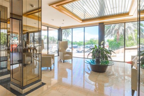 Condominio en alquiler en Miami Beach, Florida, 1 dormitorio, 95.69 m2 № 2339949 - foto 29