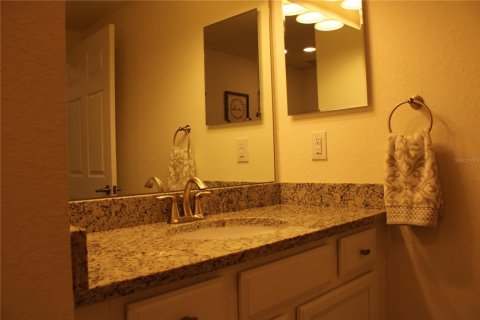Condominio en alquiler en Bradenton, Florida, 3 dormitorios, 165.92 m2 № 1647740 - foto 30