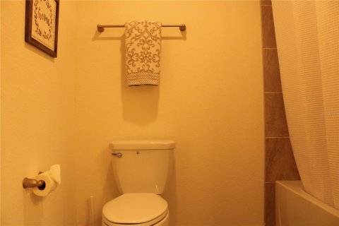 Condominio en alquiler en Bradenton, Florida, 3 dormitorios, 165.92 m2 № 1647740 - foto 29