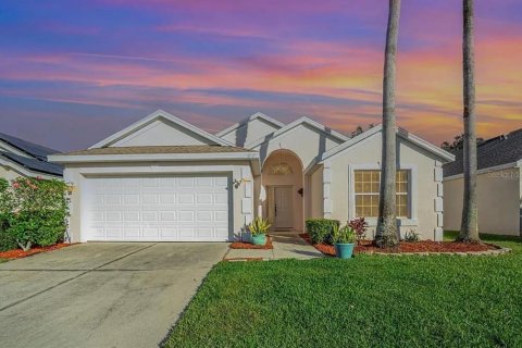 House in Davenport, Florida 3 bedrooms, 140.65 sq.m. № 1907975 - photo 1