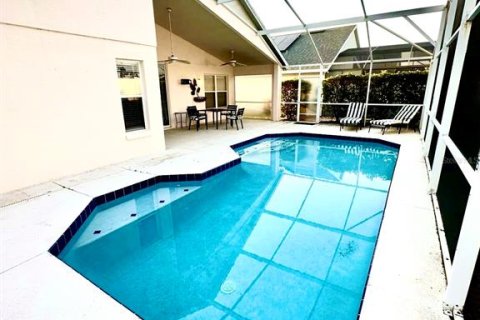 House in Davenport, Florida 3 bedrooms, 140.65 sq.m. № 1907975 - photo 2