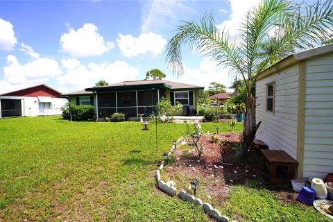 Villa ou maison à vendre à Port Charlotte, Floride: 2 chambres, 104.89 m2 № 2157482 - photo 7