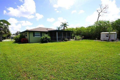 Villa ou maison à vendre à Port Charlotte, Floride: 2 chambres, 104.89 m2 № 2157482 - photo 6