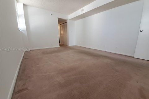 Copropriété à vendre à Miami Beach, Floride: 2 chambres, 121.24 m2 № 1624289 - photo 4