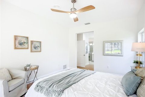 House in Sarasota, Florida 3 bedrooms, 204.85 sq.m. № 2218009 - photo 14