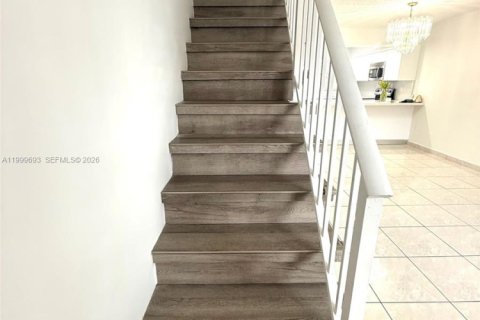 Copropriété à louer à Hialeah, Floride: 2 chambres, 77.48 m2 № 2067199 - photo 28