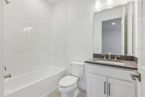Casa en venta en Orlando, Florida, 3 dormitorios, 180.42 m2 № 1510196 - foto 17
