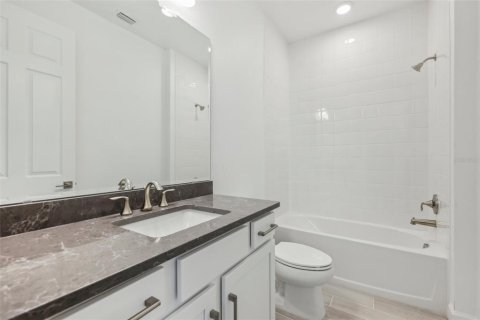 Casa en venta en Orlando, Florida, 3 dormitorios, 180.42 m2 № 1510196 - foto 16