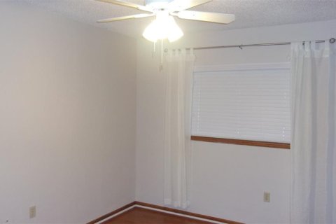 Casa en alquiler en Ocala, Florida, 2 dormitorios, 106.28 m2 № 1831332 - foto 21