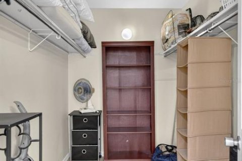 Купить кондоминиум в Сарасота, Флорида 8 комнат, 102.29м2, № 2423890 - фото 25