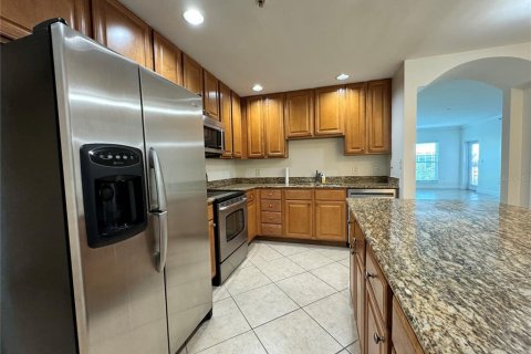Condo in Bradenton, Florida, 2 bedrooms  № 1536929 - photo 8