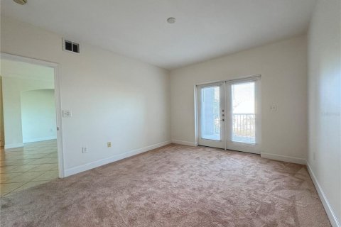 Condo in Bradenton, Florida, 2 bedrooms  № 1536929 - photo 17