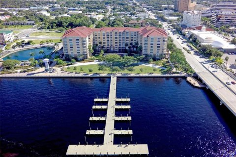 Condo in Bradenton, Florida, 2 bedrooms  № 1536929 - photo 28
