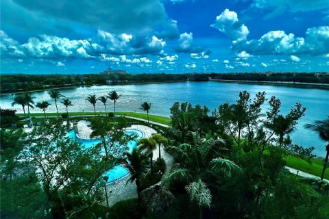 Condo in Sunrise, Florida, 2 bedrooms  № 1818407 - photo 10