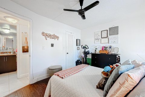 Copropriété à vendre à Sunrise, Floride: 2 chambres, 78.97 m2 № 2254318 - photo 14