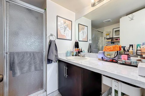 Copropriété à vendre à Sunrise, Floride: 2 chambres, 78.97 m2 № 2254318 - photo 22