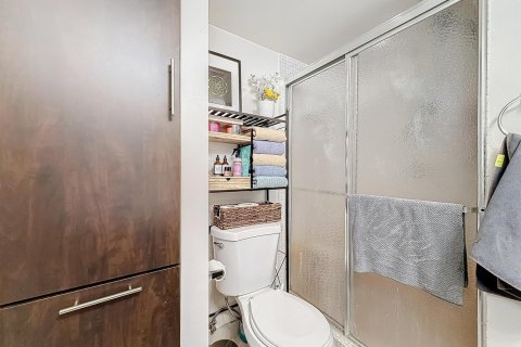 Copropriété à vendre à Sunrise, Floride: 2 chambres, 78.97 m2 № 2254318 - photo 23