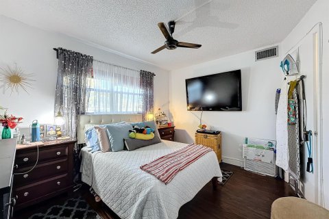 Copropriété à vendre à Sunrise, Floride: 2 chambres, 78.97 m2 № 2254318 - photo 16
