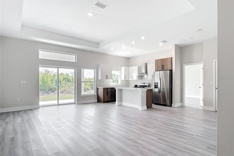 Casa en venta en Port Charlotte, Florida, 4 dormitorios, 175.68 m2 № 1164003 - foto 25