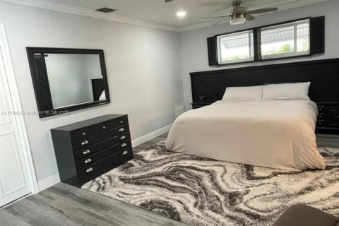 Снять в аренду виллу или дом в Холливуд, Флорида 3 спальни, 177.26м2, № 1959440 - фото 16