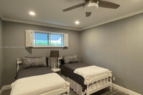 Снять в аренду виллу или дом в Холливуд, Флорида 3 спальни, 177.26м2, № 1959440 - фото 18