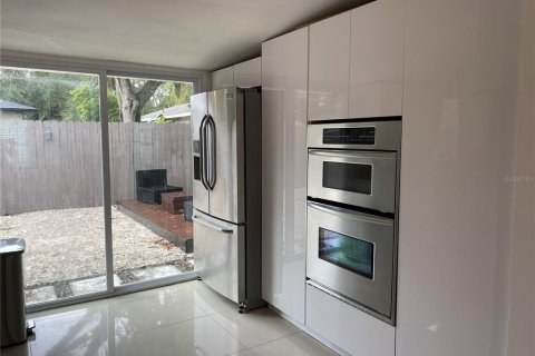 Villa ou maison à vendre à Sarasota, Floride: 4 chambres, 193.7 m2 № 2144663 - photo 8