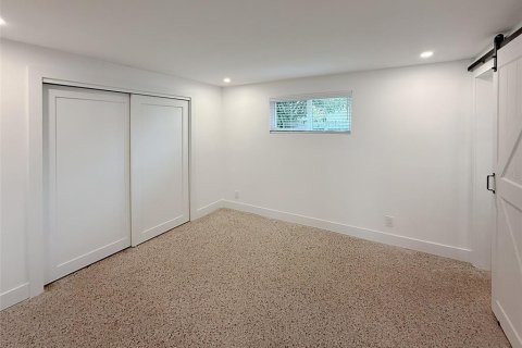 Casa en alquiler en Saint Pete Beach, Florida, 3 dormitorios, 139.35 m2 № 1899367 - foto 19