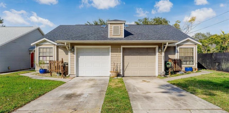Propiedad comercial en Orlando, Florida 4 dormitorios, 198.44 m2 № 1543874