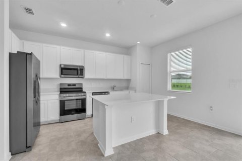 Adosado en alquiler en Davenport, Florida, 3 dormitorios, 161.46 m2 № 1685043 - foto 13