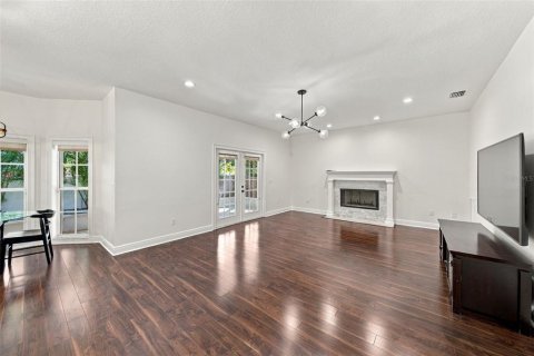 Casa en venta en Tampa, Florida, 4 dormitorios, 228.26 m2 № 2395836 - foto 17