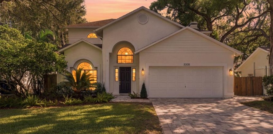 Casa en Tampa, Florida 4 dormitorios, 228.26 m2 № 2395836