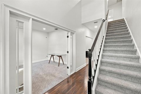 Casa en venta en Tampa, Florida, 4 dormitorios, 228.26 m2 № 2395836 - foto 14