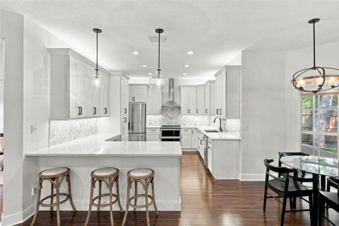 Casa en venta en Tampa, Florida, 4 dormitorios, 228.26 m2 № 2395836 - foto 23