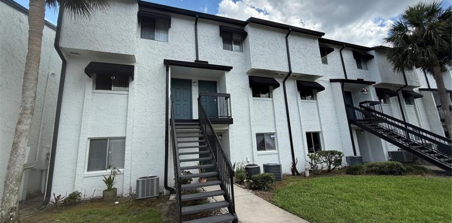 Condo in Orlando, Florida, 2 bedrooms  № 2218296