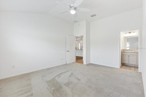 Casa en venta en The Villages, Florida, 3 dormitorios, 145.76 m2 № 1774715 - foto 18